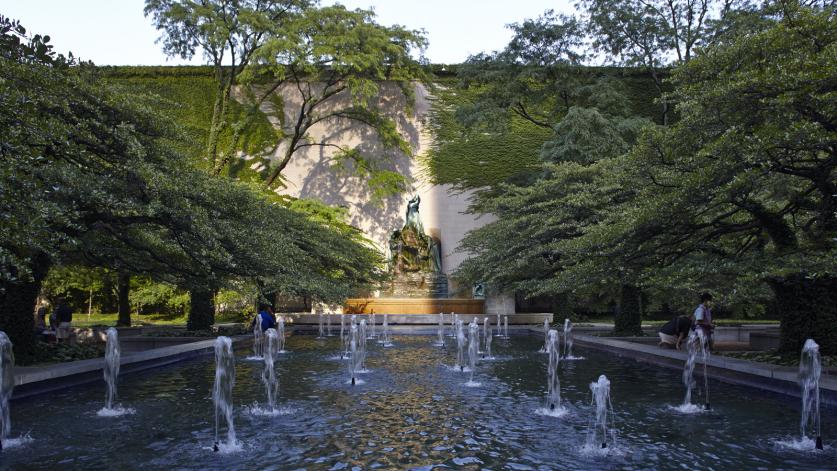 IL_Chicago_ArtInstituteSouthGarden_signature_copyrightTomHarris_2013_03.jpg Art Institute of Chicago, South Garden, Chicago, IL