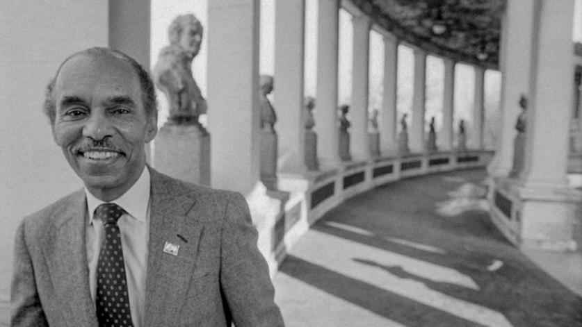 NY_Bronx_BronxCommunityCollege_HallOfFame_RoscoeBrown_courtesyBronxCommunityCollege-JudiethEisenberg_2018_004_sig.jpg BCC's third president, Dr. Roscoe Brown, Hall of Fame, Bronx, NY