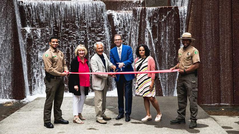 OR_Portland_OpenSpaceSequence_WaterReopeningRibbonCutting__courtesyPortlandTribune2019.jpg Reps. from the City of Portland and the Halprin Landscape Conservancy pose for the ribbon-cutting