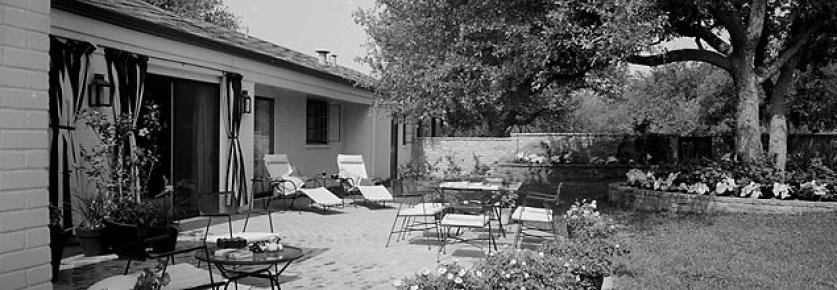 berger_banner.jpg The Urschel Garden, (Magnolia Hill) San Antonio