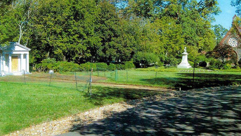 The entrance ensemble with the Bradlee mausoleum