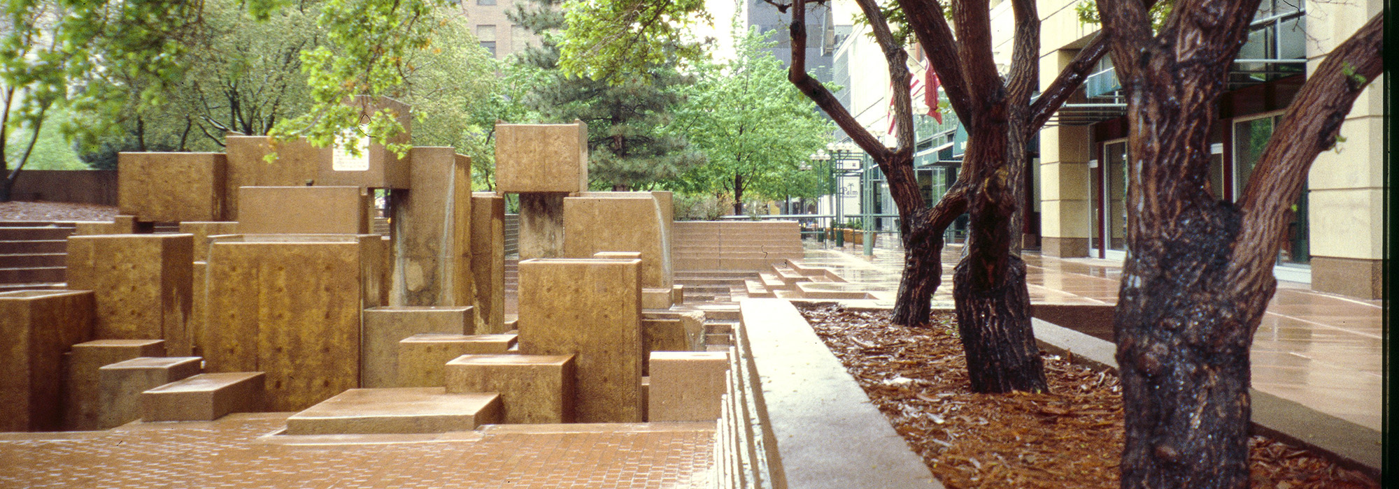 SkylinePark.jpg SkylinePark.jpg
