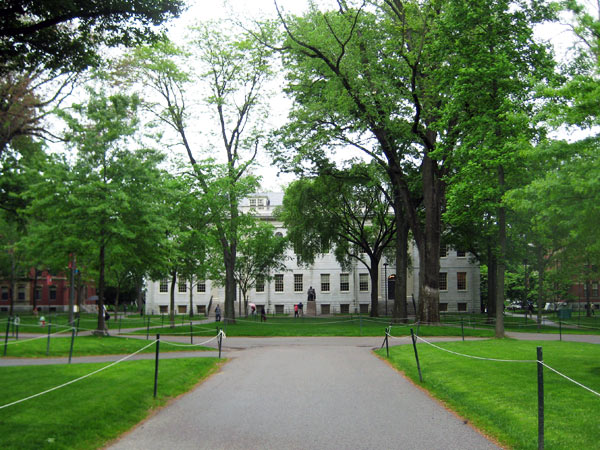 Harvard Yard_04