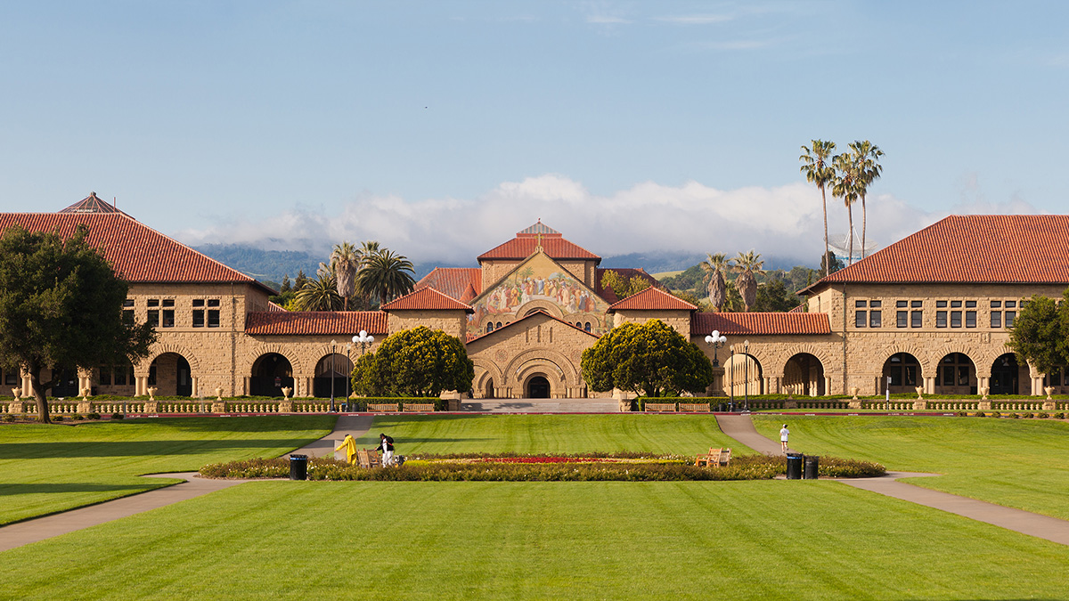 CA_Stanford_StanfordUniversity_courtesyWikimediaCommons_2011_005_sig_008.jpg