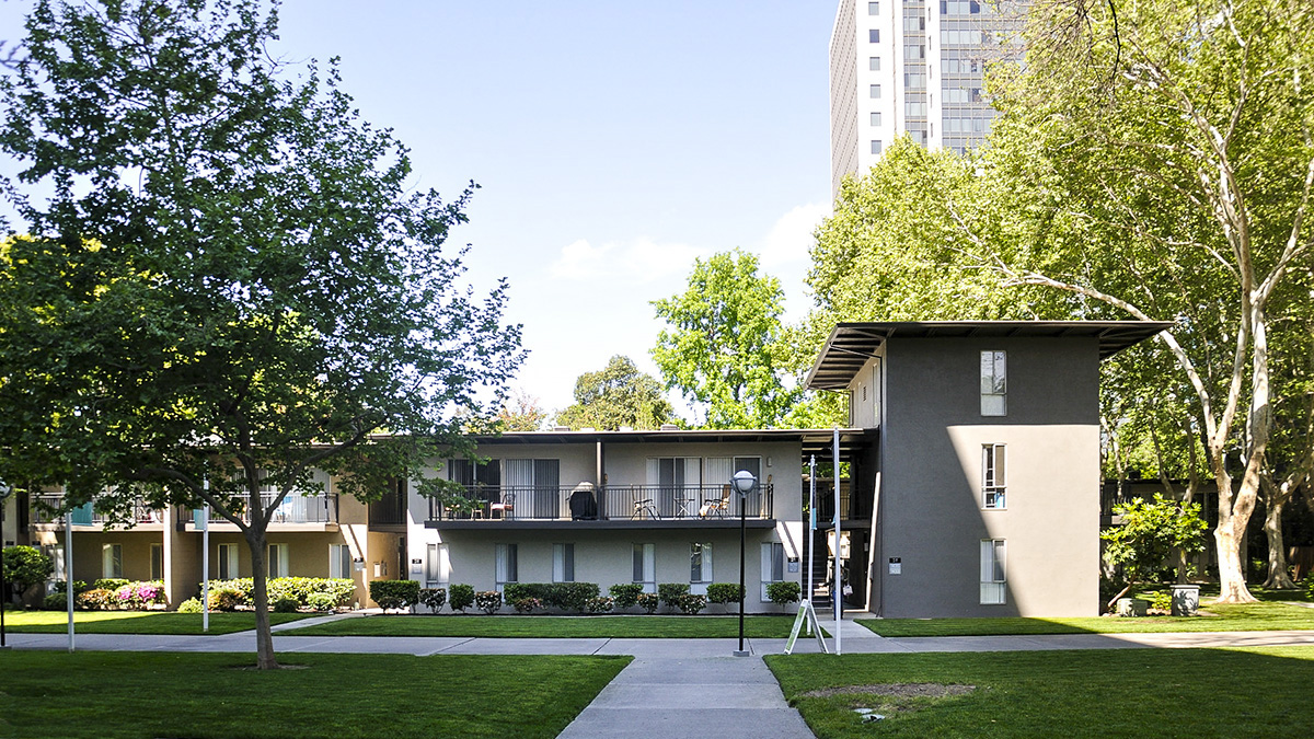 Capitol Towers Apartments, Sacramento, CA