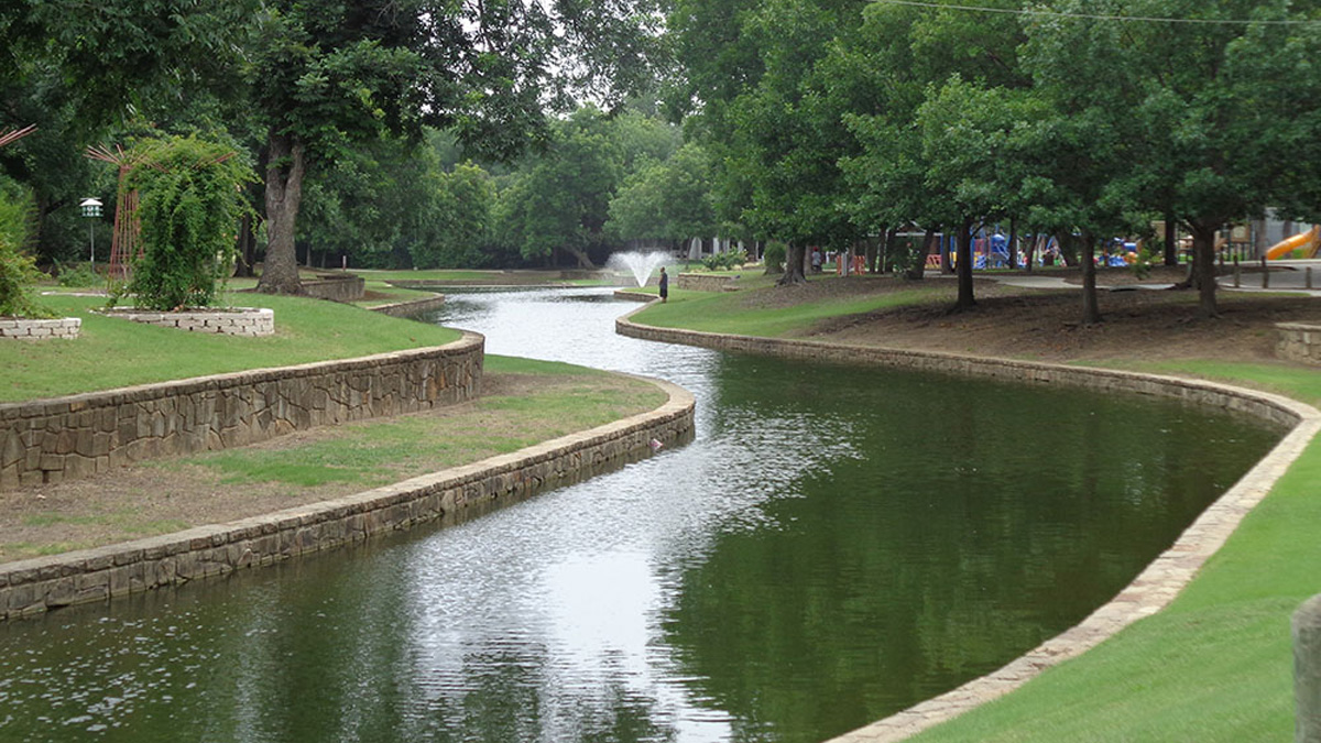 Gussie Field Watterworth Park, Farmers Branch, TX