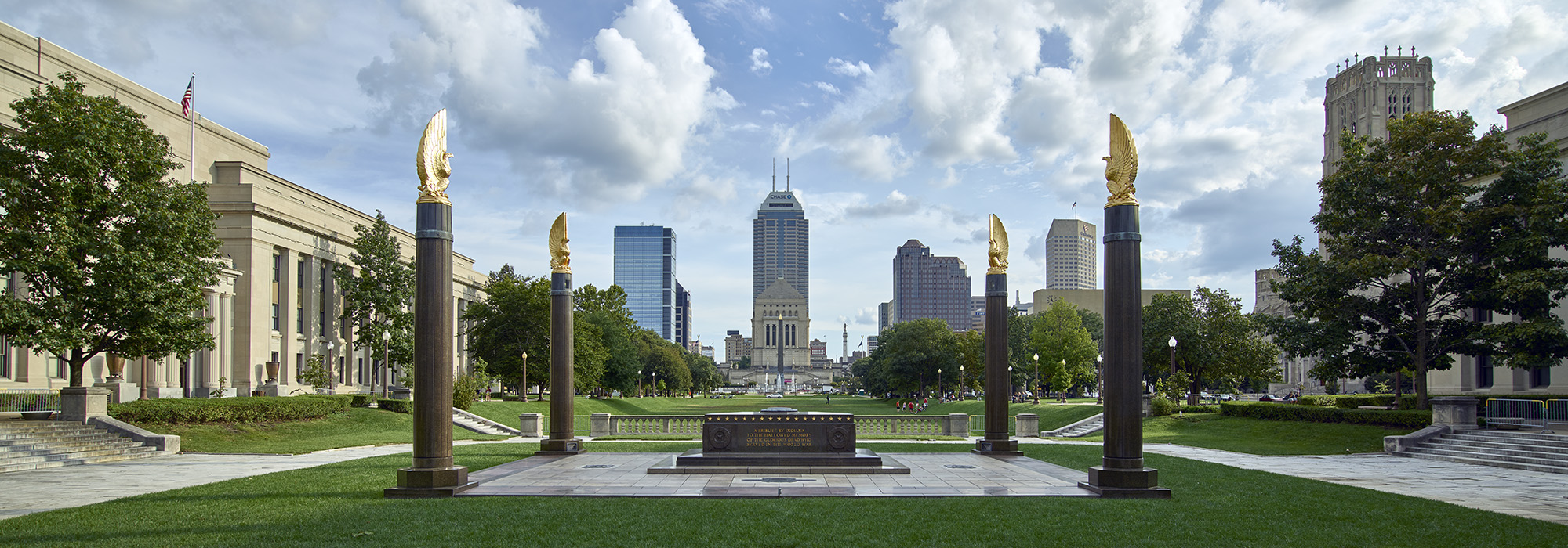 IndianaWarMemorial-hero.jpg IndianaWarMemorial-hero.jpg