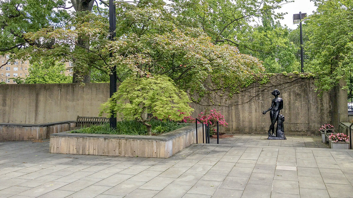 Baltimore Museum of Art Alan and Wurtzburger Sculpture Garden