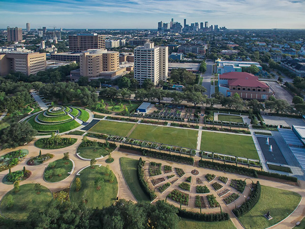 McGovern-Centennial-Gardens-5-photo-by-Lifted-Up-Aerial-Photography-courtesyHermann-Park-Conservancy-2015.jpg