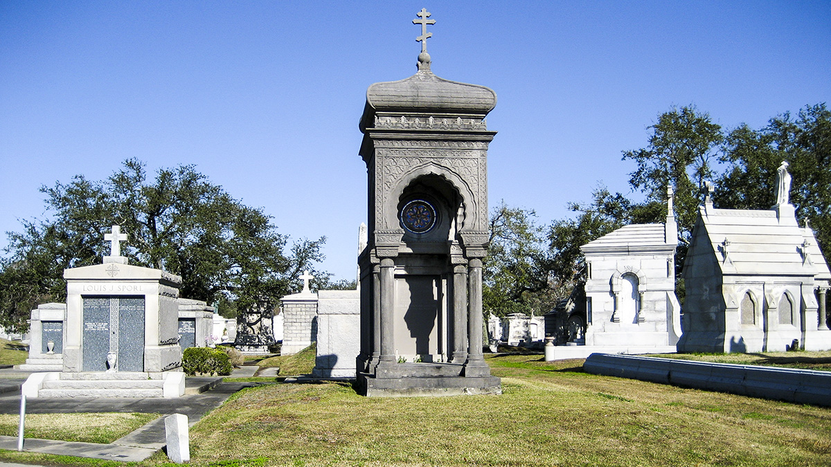 MetairieCemetery_signature_Infrogmation_2007-03.jpg