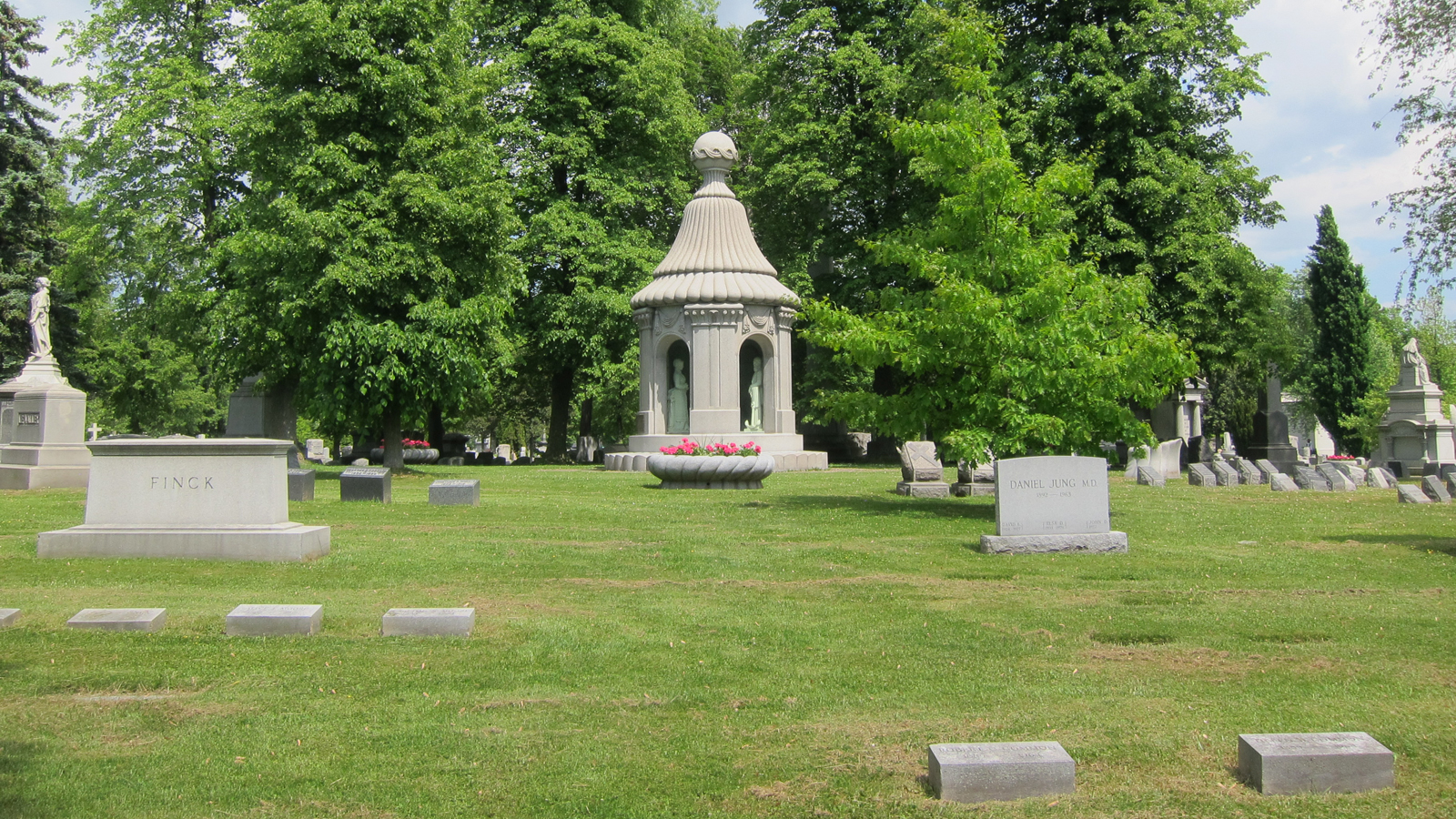 Forest Lawn Cemetery NY The - NY Buffalo ForestLawnCemetery Signature CharlesBirnbaum 2012 01