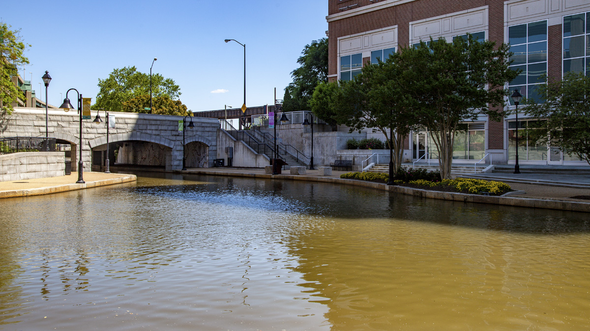 James River and Kanawha Canal Historic District The Cultural
