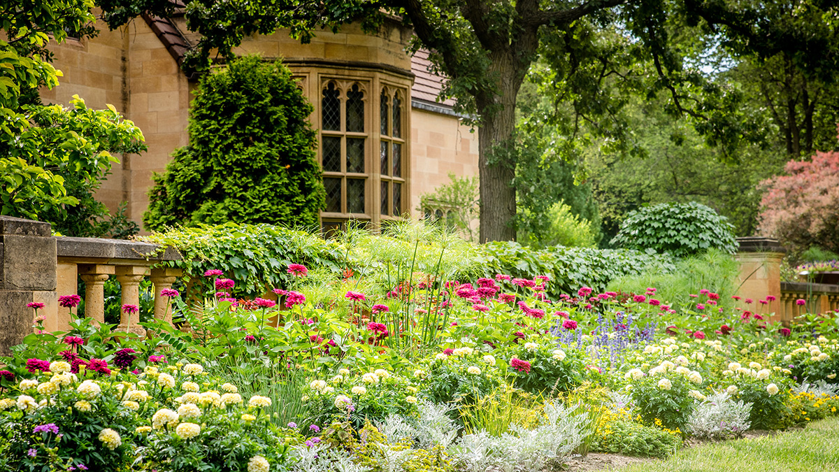 Paine Art Center and Gardens, Oshkosh, WI