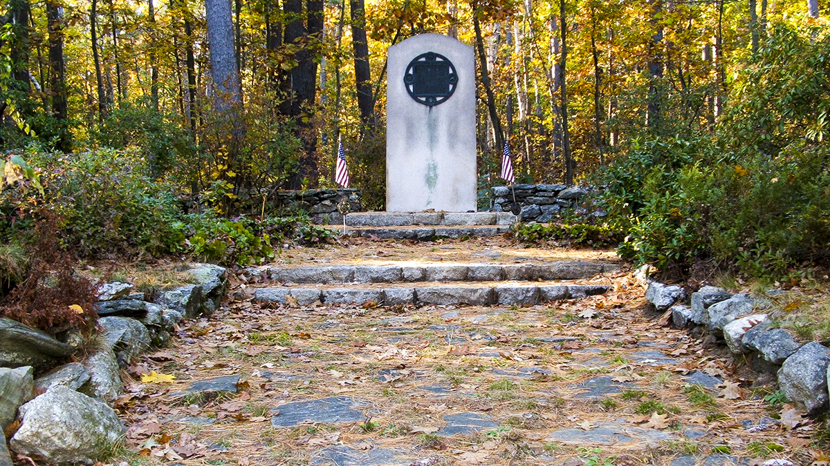 Woodward-Houston Memorial, Falmouth, ME